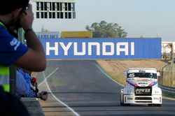 Michal Matějovský s truckem Buggyra na španělském okruhu v Jaramě během nedělních závodů