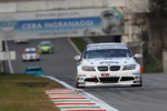 Vůz BMW 320 SI Michala Matějovského na okruhu v italské Monze, FIA ETCC 2013