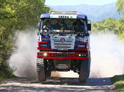 Z první etapy letošního Dakaru cestou z argentinského Rosaria do San Luis