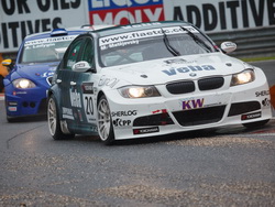 Michal Matějovský s vozem BMW 320si vstoupí v letošním roce do své druhé sezóny v závodech mistrovství Evropy cestovních vozů opět v barvách týmu Křenek Motorsport