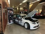Závodní vůz BMW 320si Michala Matějovského vystavený na pražské výstavě Motorsport EXPO