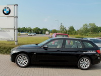 Z předání partnerského vozu BMW 320xd ve společnosti STRATOS AUTO