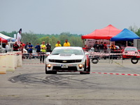 Michal Matějovský s vozem Chevrolet Camaro ZL1 během pátečních předváděcích jízd