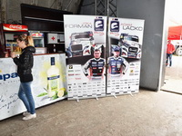 Buggyra prezentovala i jezdce Adama Lacka a Jiřího Formana, kteří letos startují v závodech Mistrovství Evropy v závodech tahačů
