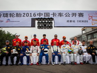 Michal Matějovský spolu s dalšími jezdci na okruhu v Chengdu