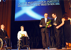 Stanislav Matějovský při předávání ocenění nejúspěšnějším sportovcům Královéhradeckého kraje za rok 2006
